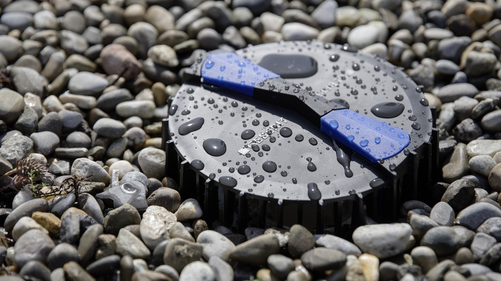 Geberit Pluvia outlet installed on the roof of Geberit headquarter Geberit Pluvia outlet installed on the roof of Geberit headquarter